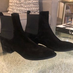 Vince Yarmon Chelsea Ankle Boots Suede - Size 8.5